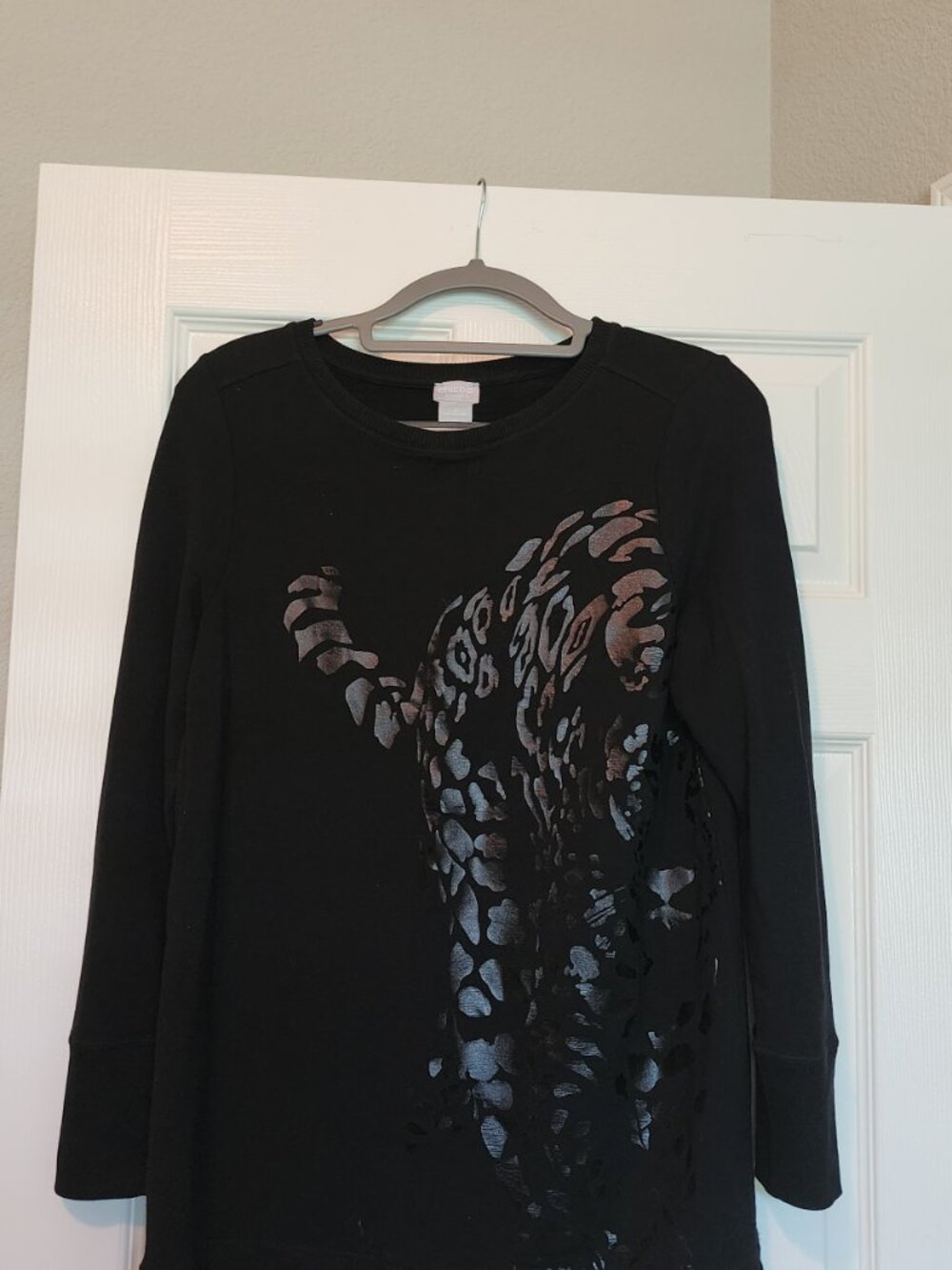 Sweater - Picture 2 of 3